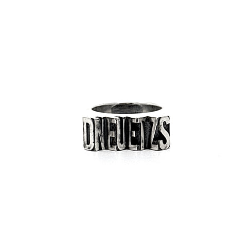 DEEZ NUTS Ring